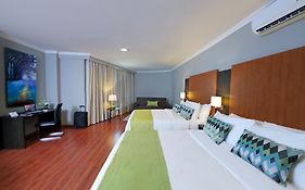 Aranjuez Hotel&Suites